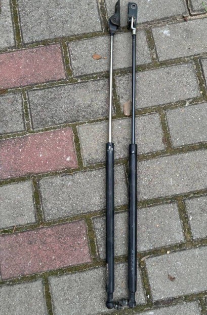 Suzuki Swift csomagtr ajt teleszkp pr bal jobb