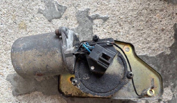 Suzuki Swift első ablaktörlő motor