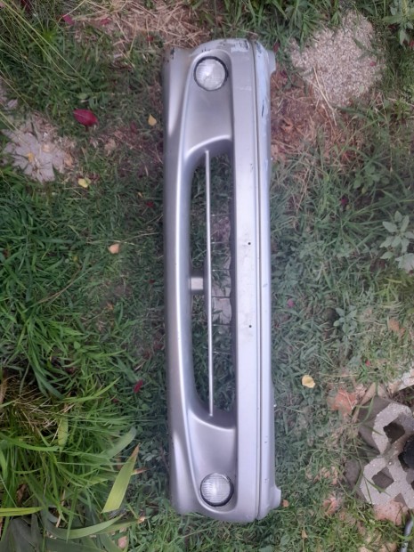 Suzuki Swift első lökhárító (1997-2003 évjárat)