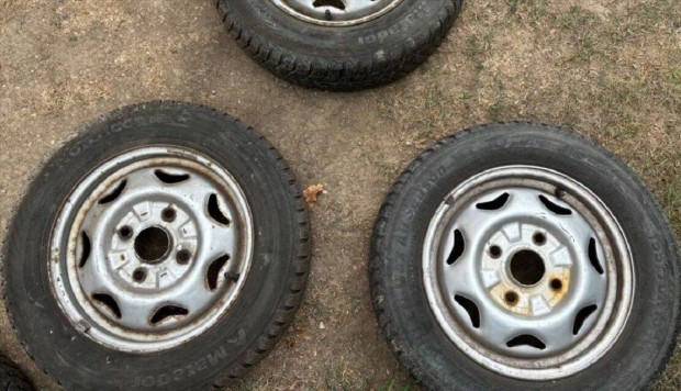 Suzuki Swift felni kerék pótkerék lemezfelni 4x114,3 4x114.3 r13 13"