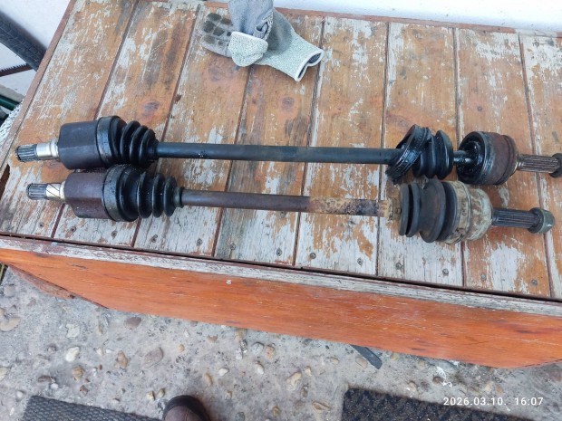 Suzuki Swift f�ltengelyek.