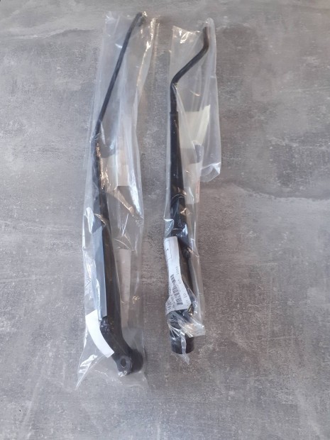 Suzuki Swift gy�ri �j ablakt�rl�kar