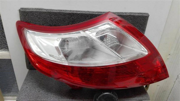 Suzuki Swift h�ts�l�mpa jobb 2010 -> (3/5) �res