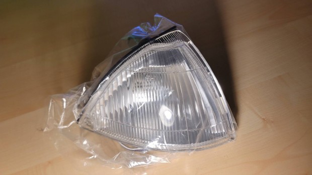 Suzuki Swift helyzetjelz� l�mpa