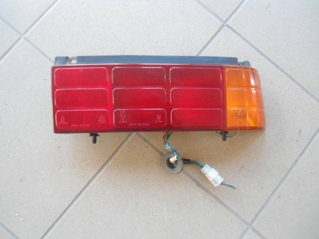 Suzuki Swift jobb hátsó lámpa