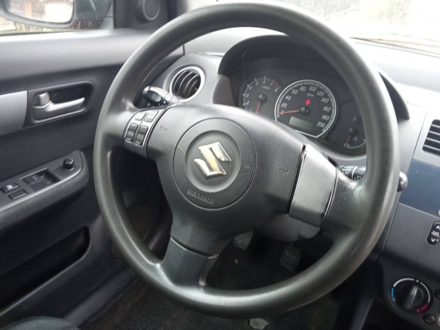 Suzuki Swift lgzsk elad