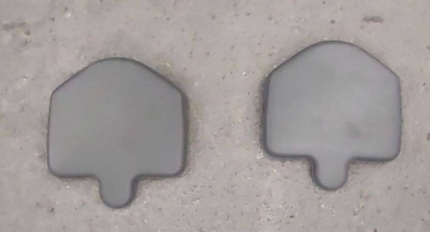 Suzuki Swift m�anyag takar�sapka csomagt�rbe (1991-2004 k�r�li �vj�rat