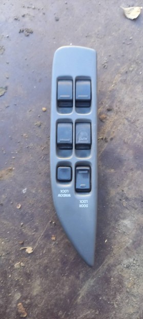 Suzuki Swift sedan elektromos ablak kapcsol 