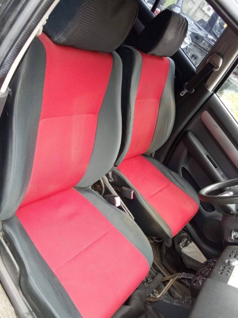 Suzuki Swift ülések eladó (2005-2010-ig)
