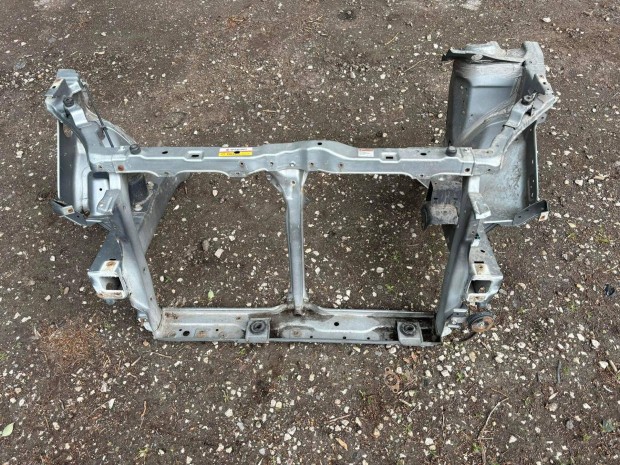 Suzuki Swift zrhd homlokfal eleje ppos 