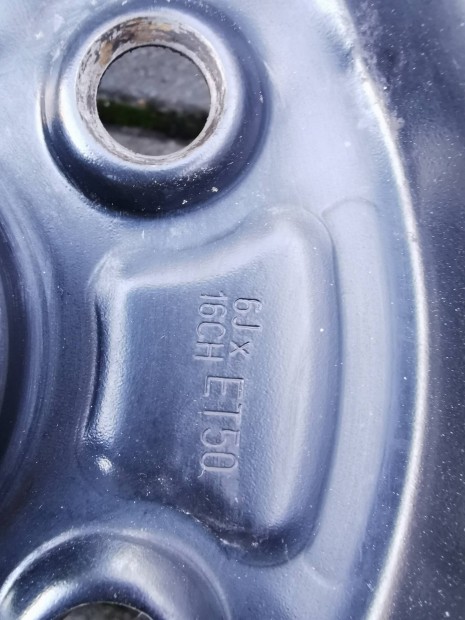 Suzuki Sx4 16" felni