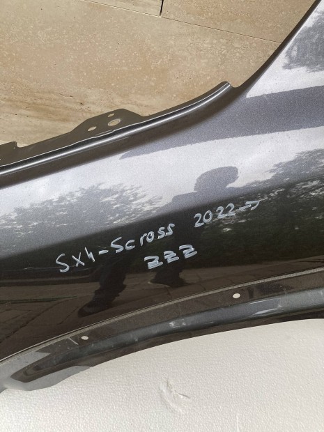 Suzuki Sx4-Scross bal első sárvédő (2022- )