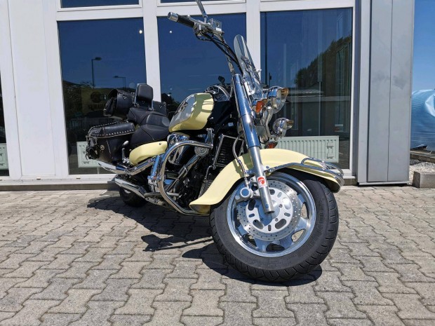 Suzuki VL 1500 (Intruder) Írásos RED Baron Gara...