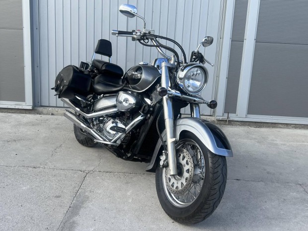Suzuki VL 800 (Intruder)
