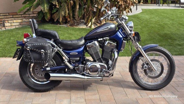 Suzuki VS 1400 (Intruder)