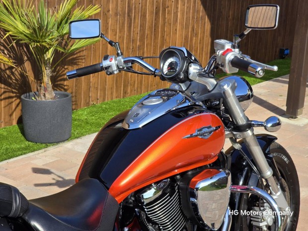 Suzuki VZ 800 (Intruder) Friss műszaki Friss na...