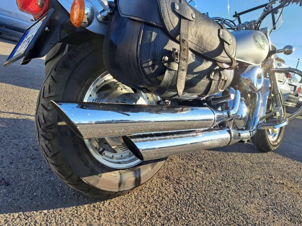 Suzuki VZ 800 (Intruder) Gyönyörű Állapotban. S...
