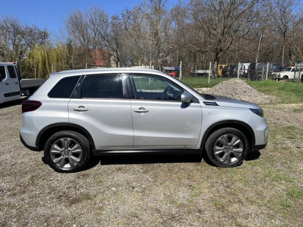 Suzuki Vitara 1.4 Hybrid GL+ 4WD Áfás ÁR. Allgr...