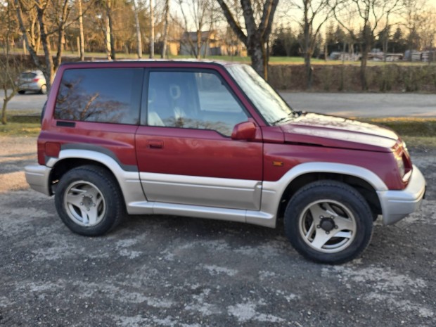 Suzuki Vitara 2000cm3 16v. sor 4henger benzin