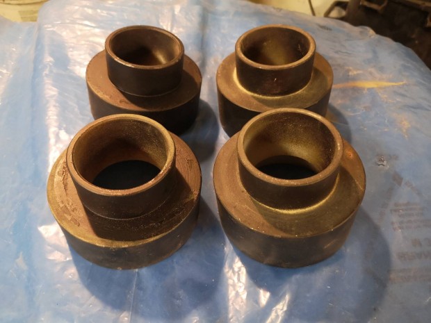 Suzuki Vitara Jlx emel� pog�csa garnit�ra �j 50mm �s 40mm 