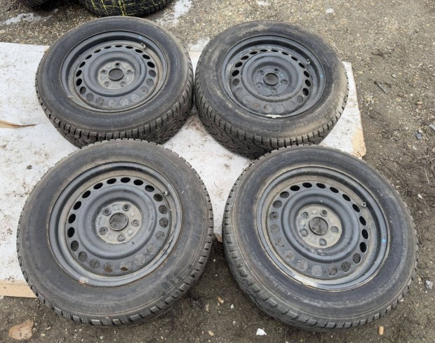 Suzuki Vitara Lemez felni újszerű Téli gumival 215/60 R16 16 col 16 co