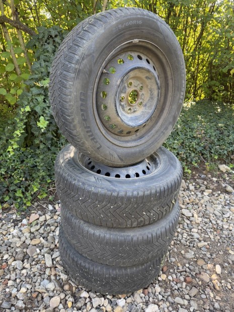 Suzuki Vitara Scross sx4 215:60r16 téli gumi Tpms
