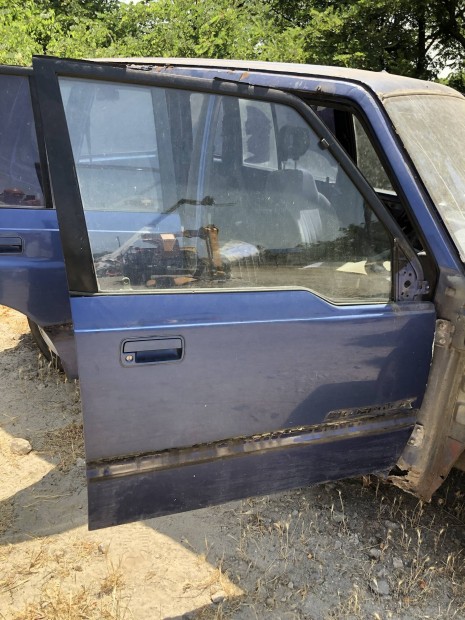 Suzuki Vitara ajtók,motorháztető,szélvédő