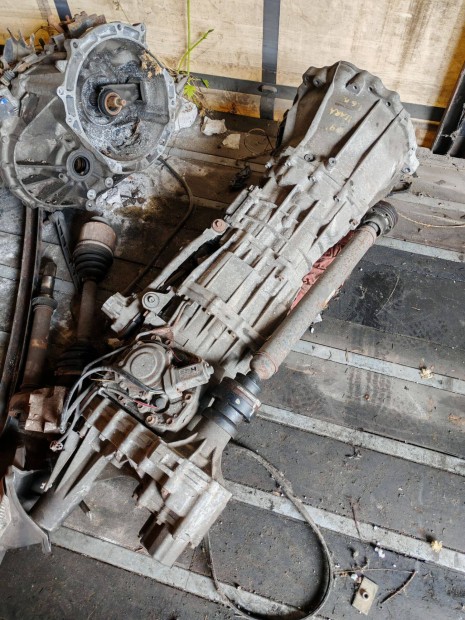 Suzuki Vitara automata v�lt� 1.6 benzines aut�hoz