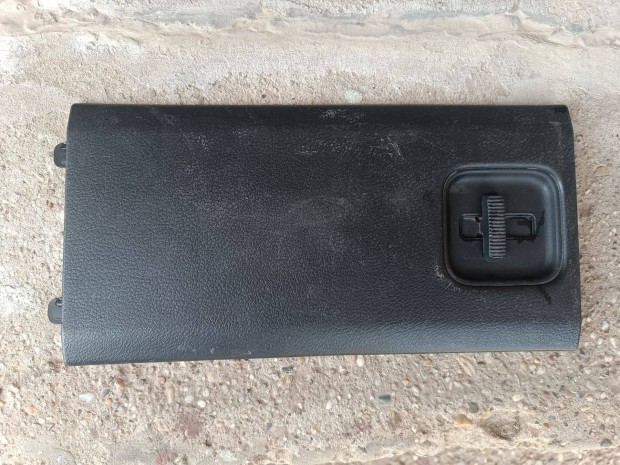 Suzuki Vitara csomagtér rekesztakaró burkolat