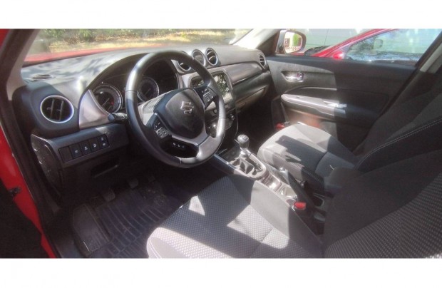 Suzuki Vitara elad