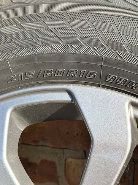 Suzuki Vitara gyri alufelni 16 colos elad