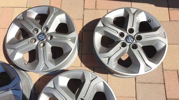 Suzuki Vitara gyári alufelni 17" col tpms