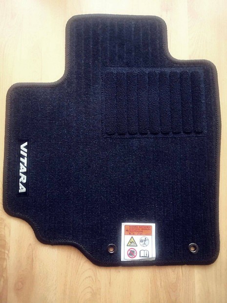 Suzuki Vitara gy�ri sz�vet sz�nyeg �j