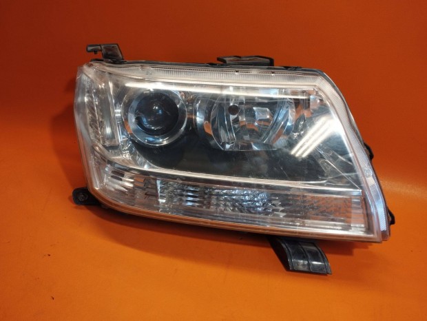 Suzuki Vitara jobb xenon lmpa 05-tl (S3.45.1024)