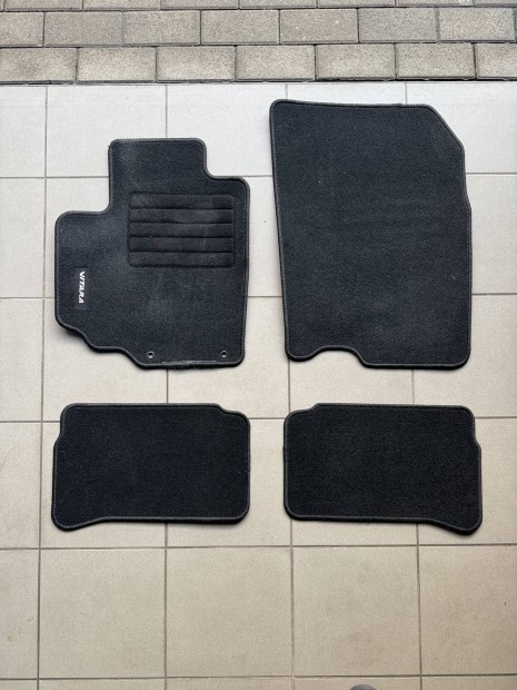 Suzuki Vitara pl�ss gy�ri sz�nyeg szett elad�!