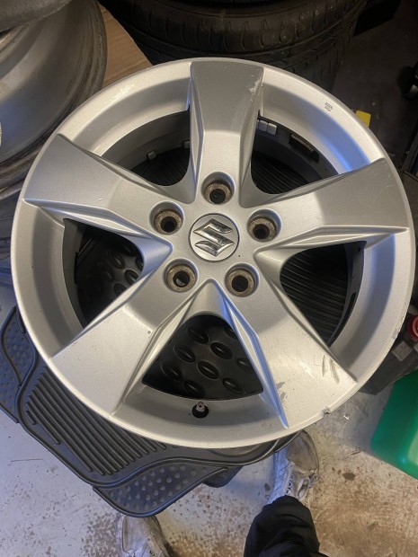 Suzuki Vitara sx4 Gyári alufelni 5x114.3 R16