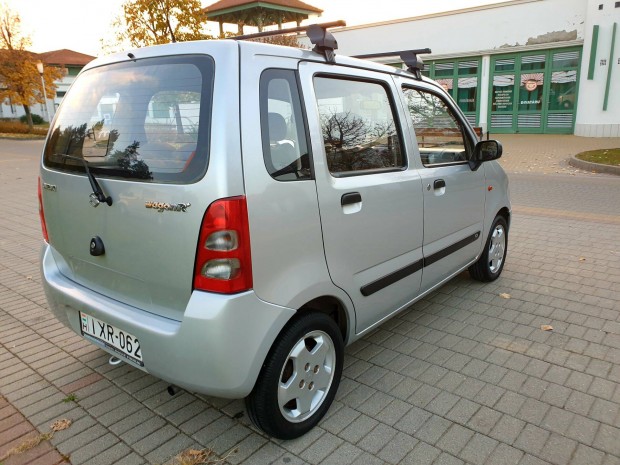 Suzuki Wagon R 5 szemlyes szervs