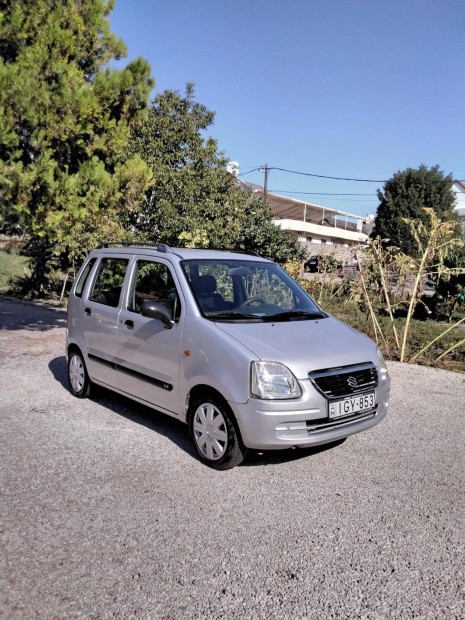 Suzuki Wagon R+ 1.3 GL Servo