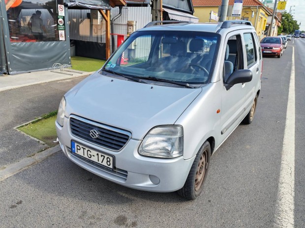 Suzuki Wagon R+ 1.3 GL Servo vonóhorog