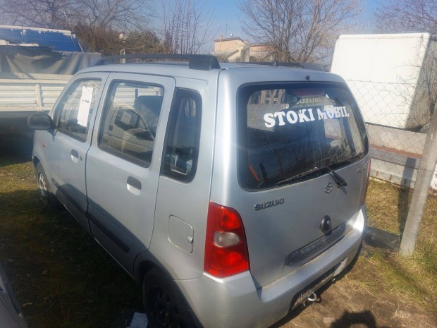 Suzuki Wagon R+ karosszéria elemei szürke