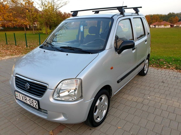 Suzuki Wagon R+ szervs 5 szemlyes