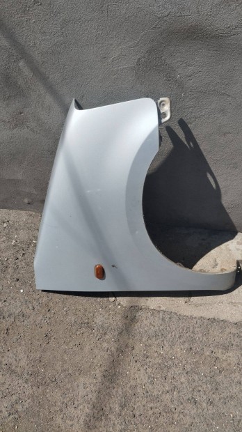 Suzuki Wagon R jobb első sárvédő