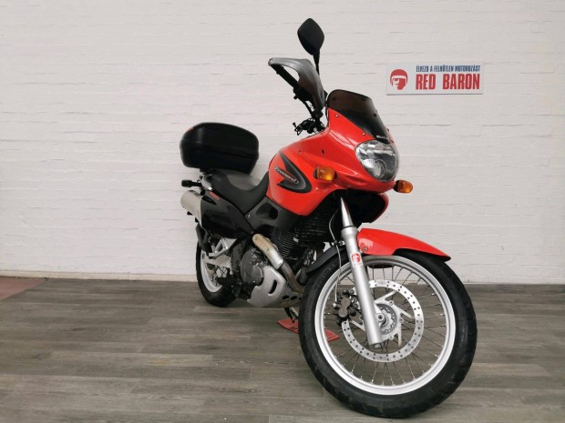 Suzuki XF 650 (Freewind) Entry Bike! RED Baron...