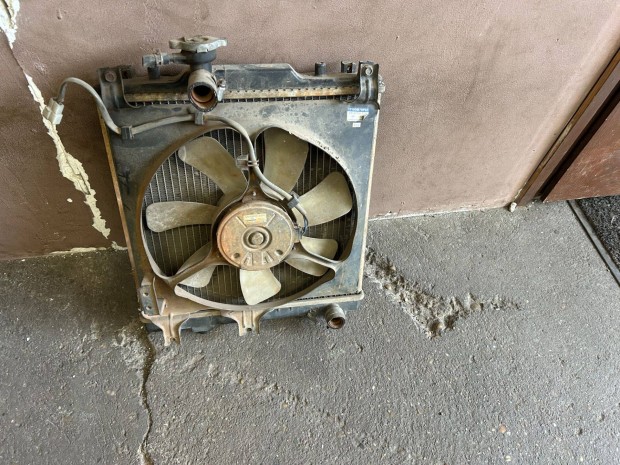 Suzuki alto v�zh�t� ventil�torral