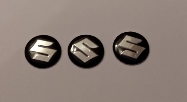 Suzuki aut� kulcs t�vir�ny�t� embl�ma 14 mm-es