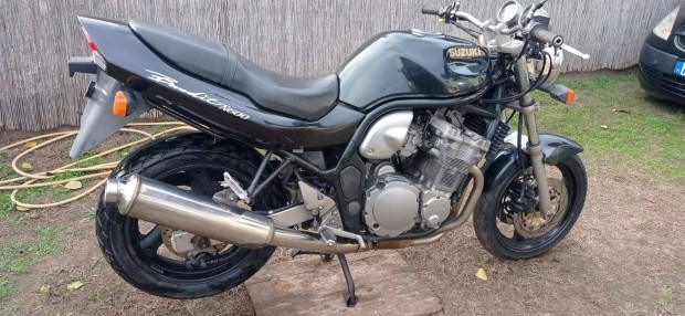 Suzuki bandit ,gsf alkatrszek