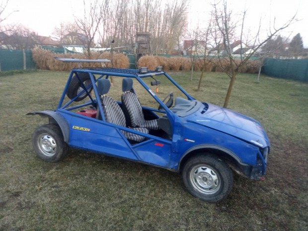 Suzuki buggy, homok fut