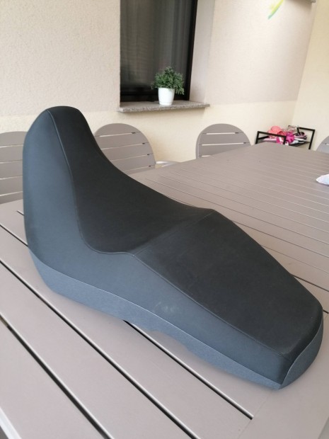 Suzuki dl 650 v-strom gy�ri �l�s