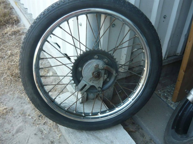 Suzuki eko hátsó kerék