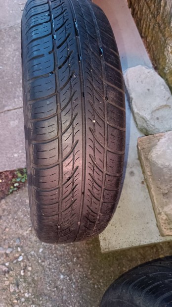 Suzuki felni eladó.